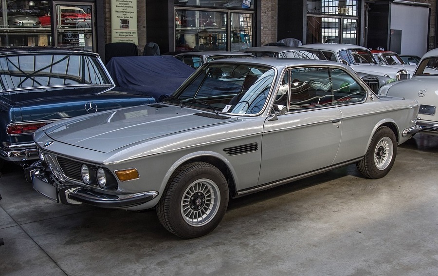 Der Preisanstieg bei Oldtimern in Deutschland hat 2019 gegenüber 2018 leicht zugelgt. Wertentwicklung Oldtimer Preise, Oldtimer kaufen. BMW Wertentwicklung